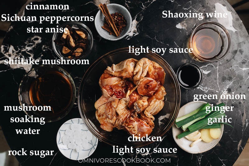 Ingredients for making braised chestnut chicken