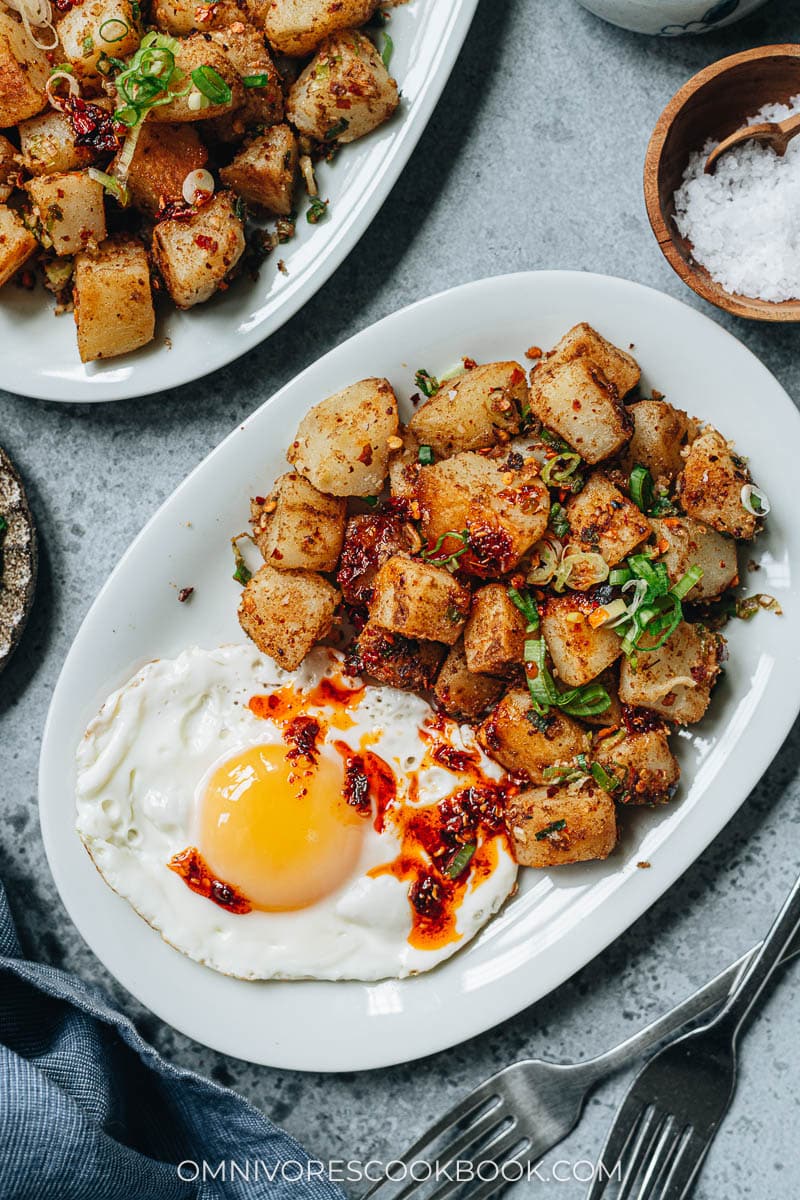 Cumin chili home fries with sunny egg