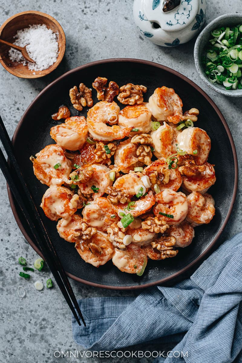Homemade walnut shrimp in a plate